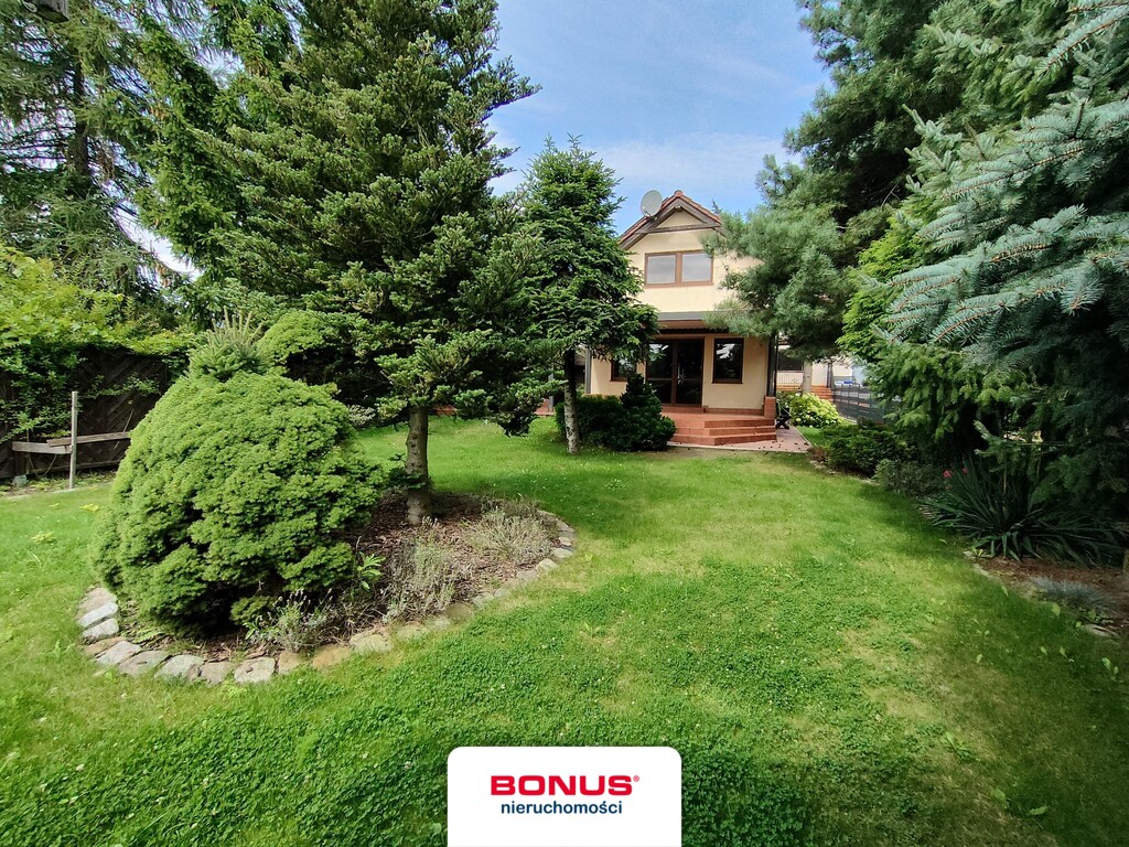 Dwa niezależne domy w jednej nieruchomości (4)