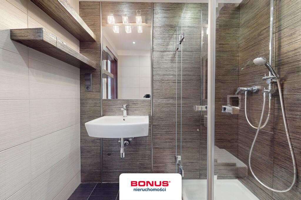 Dwa niezależne domy w jednej nieruchomości (22)