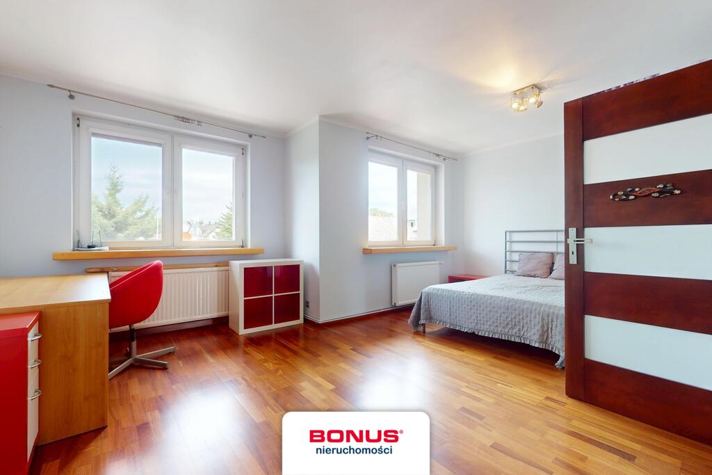 Dwa niezależne domy w jednej nieruchomości (23)