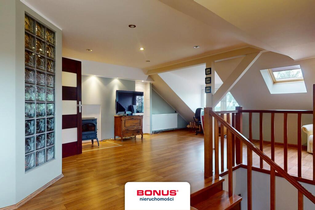 Dwa niezależne domy w jednej nieruchomości (10)