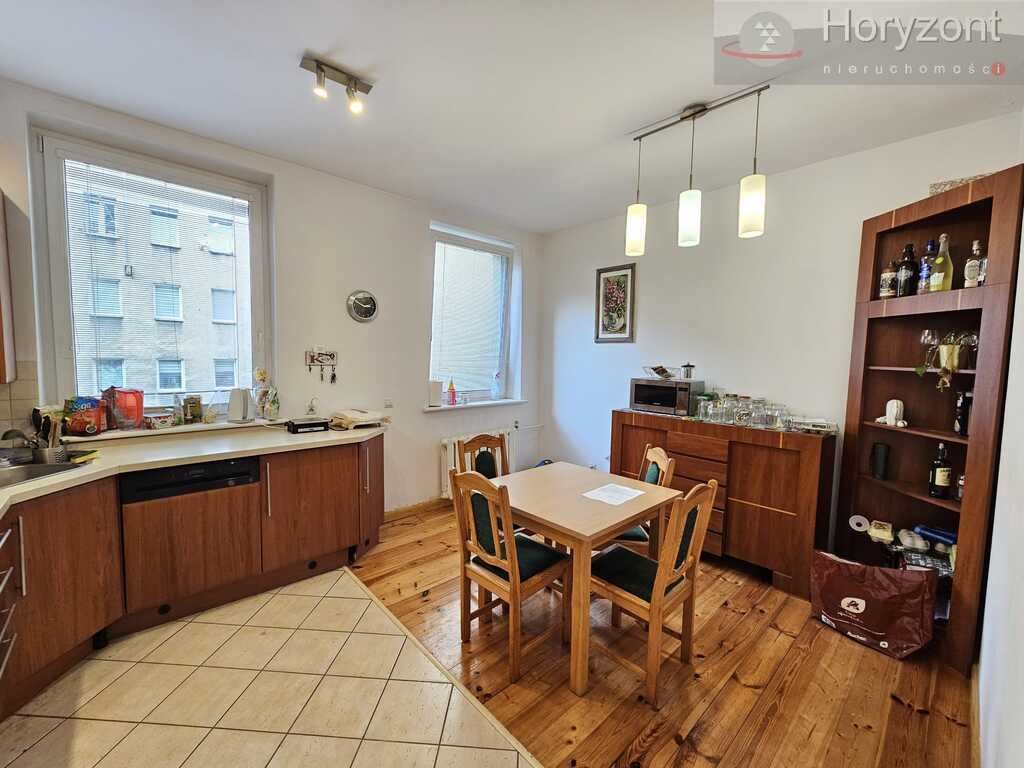 3pok. 76m2, 1992r. w Centrum (2)