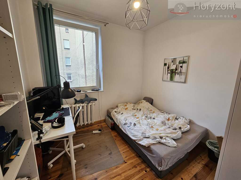 3pok. 76m2, 1992r. w Centrum (9)