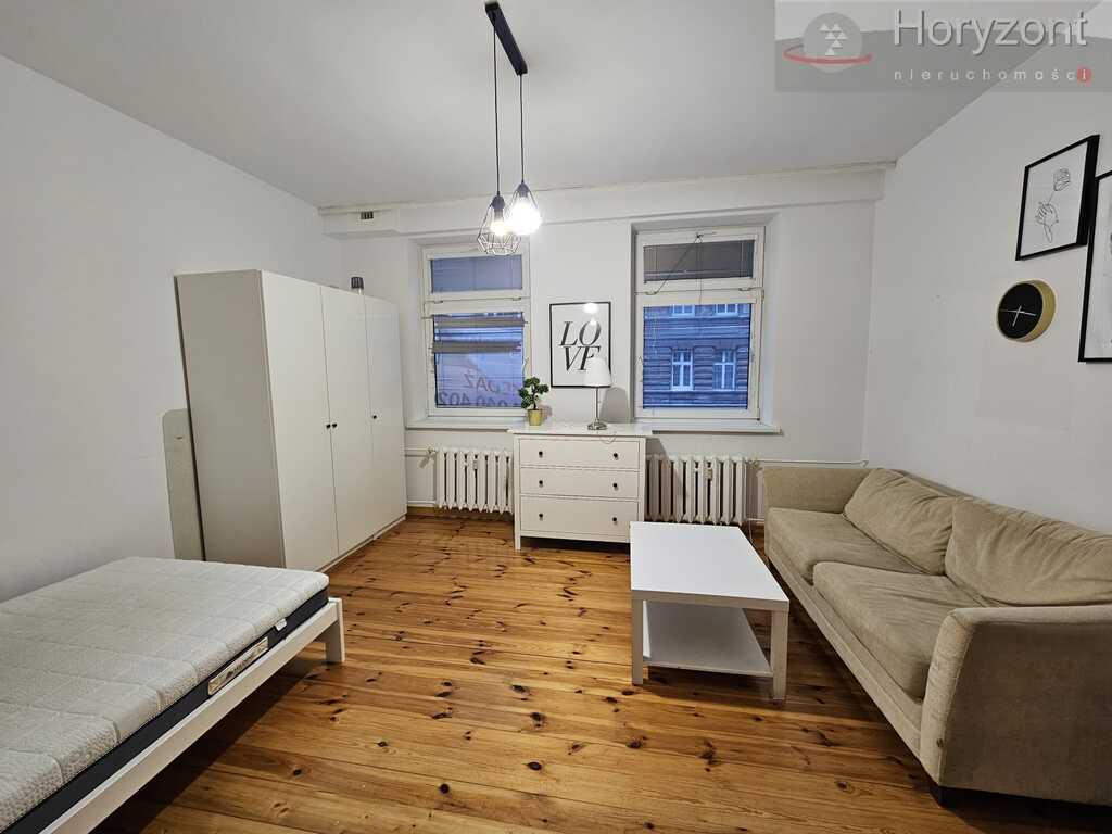 3pok. 76m2, 1992r. w Centrum (1)