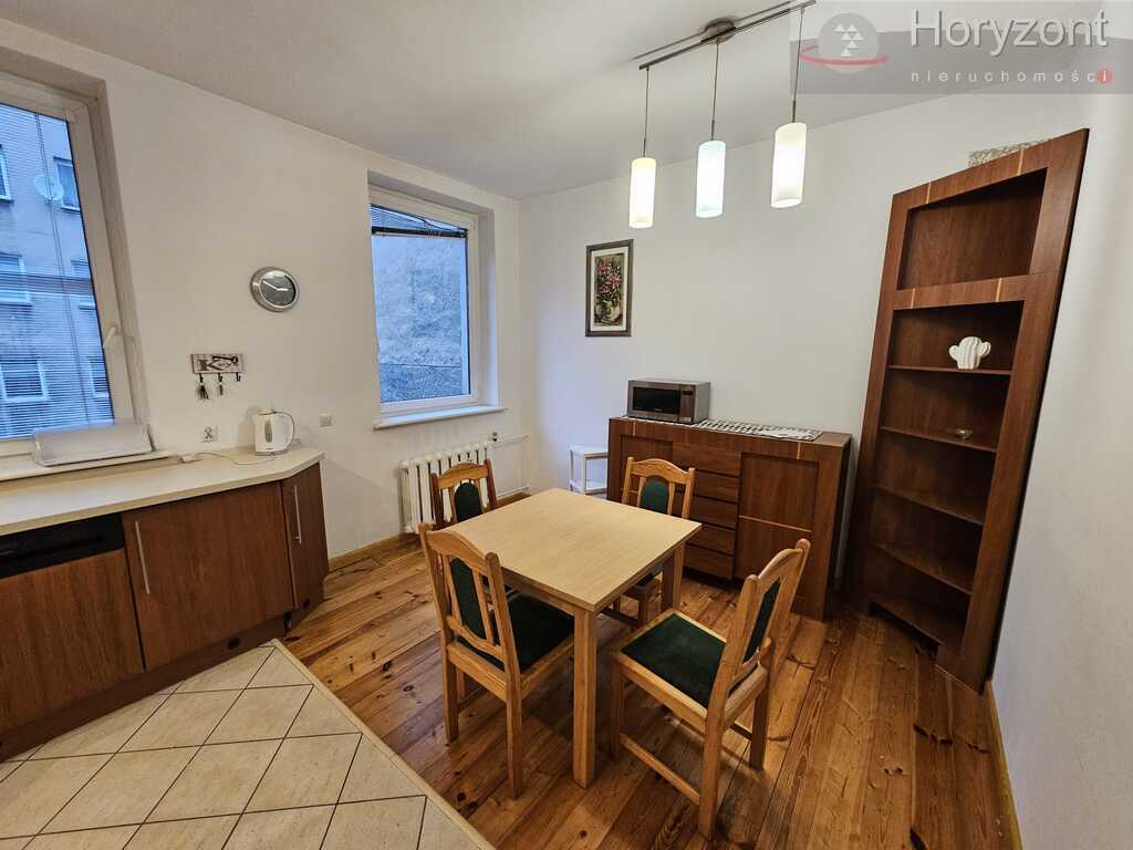 3pok. 76m2, 1992r. w Centrum (4)