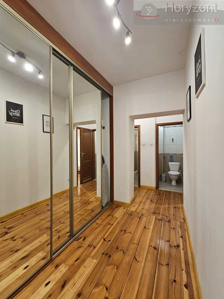 3pok. 76m2, 1992r. w Centrum (14)