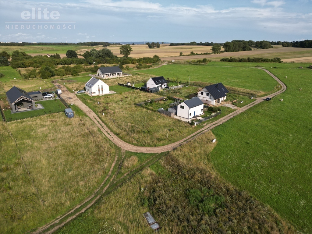 Działka z pozwoleniem na budowę pow.714m2 (4)