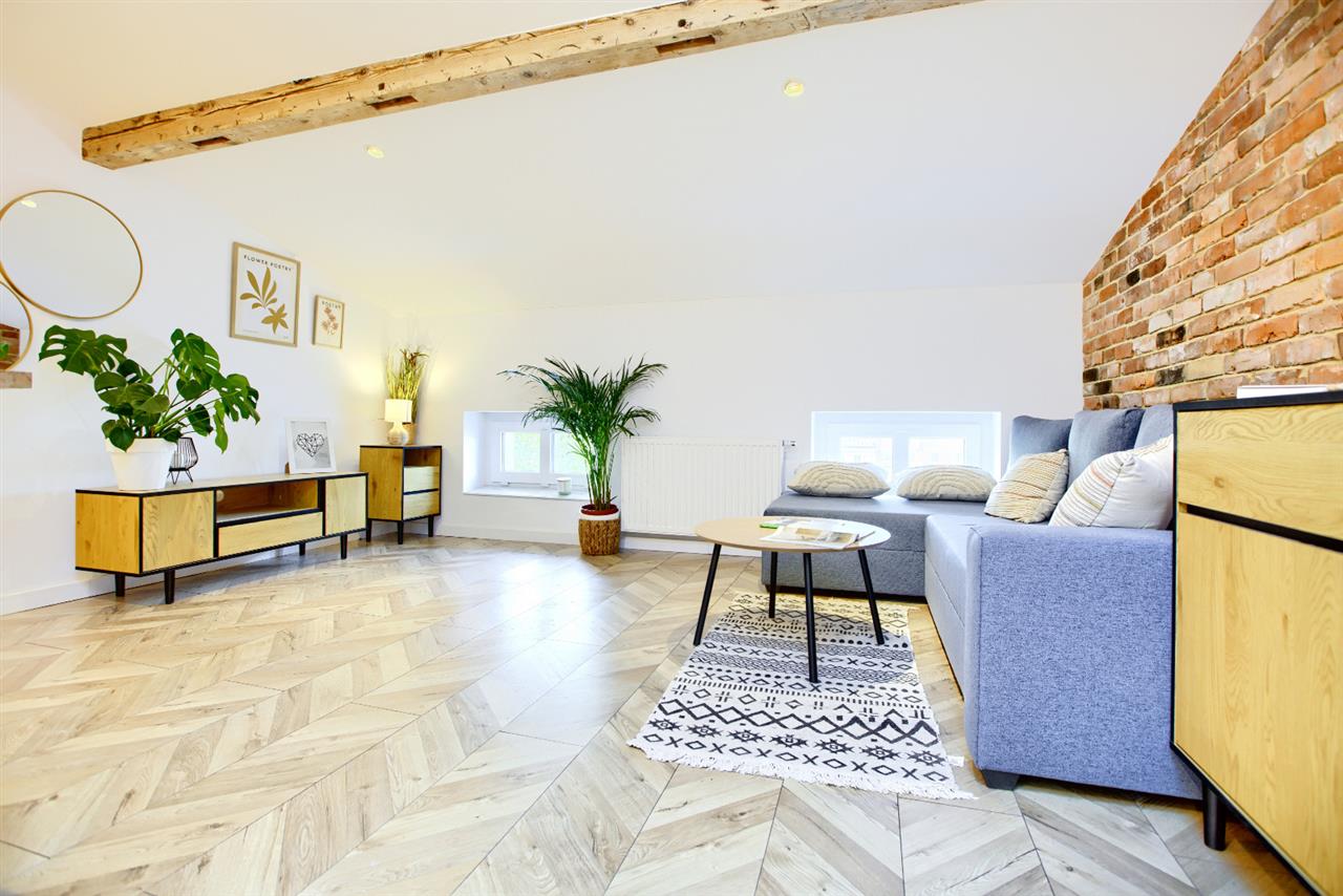 Piękna kawalerka w centrum miasta! (5)