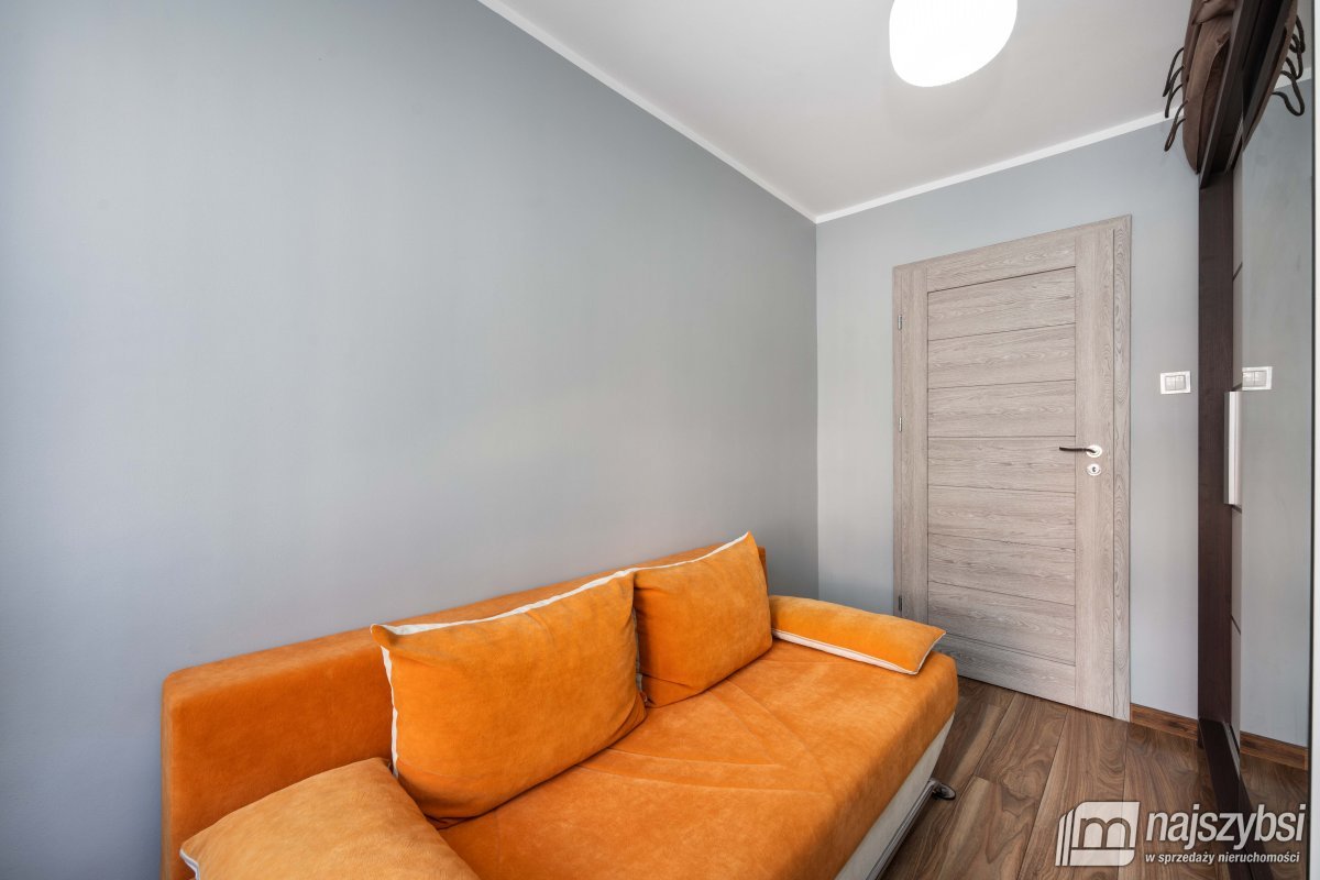 Krzemlin - Parter, 3 pokoje z ogórkiem (13)