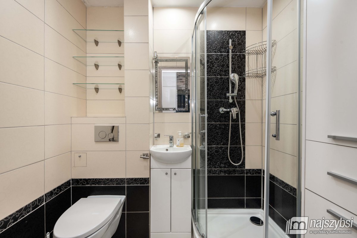 Krzemlin - Parter, 3 pokoje z ogórkiem (14)