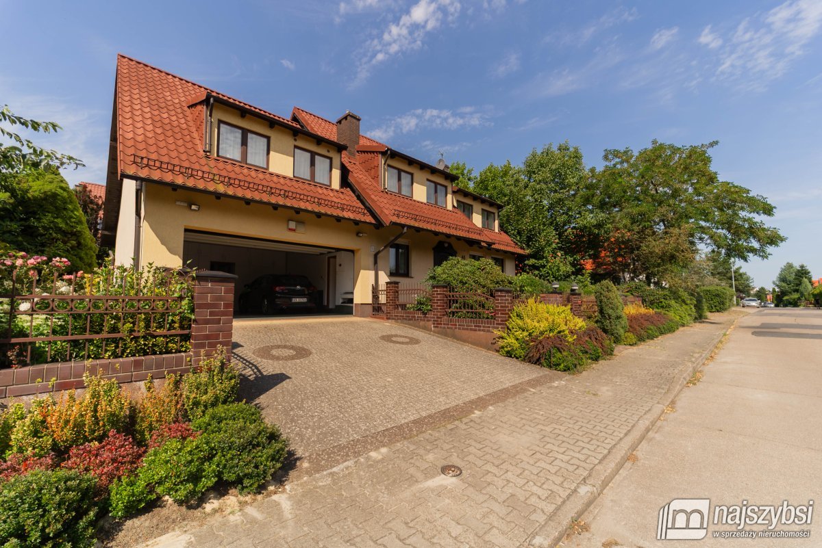 Szczecin - Przestronny dom na Gumieńcach (1)