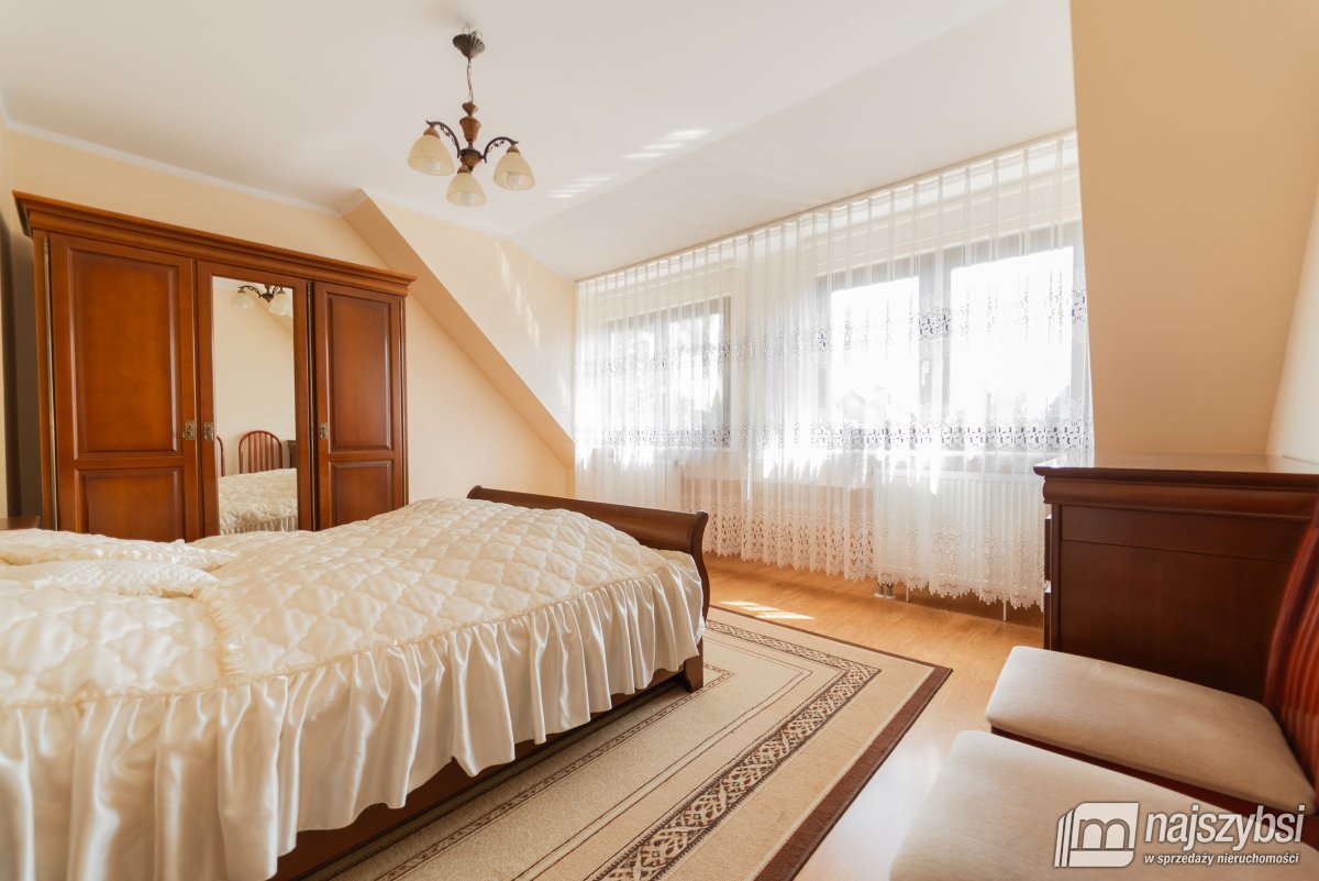 Szczecin - Przestronny dom na Gumieńcach (19)