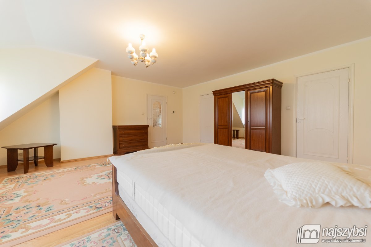 Szczecin - Przestronny dom na Gumieńcach (23)