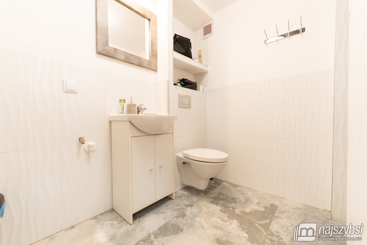 Świnoujście – Dom z potencjałem inwestycyjnym  (12)