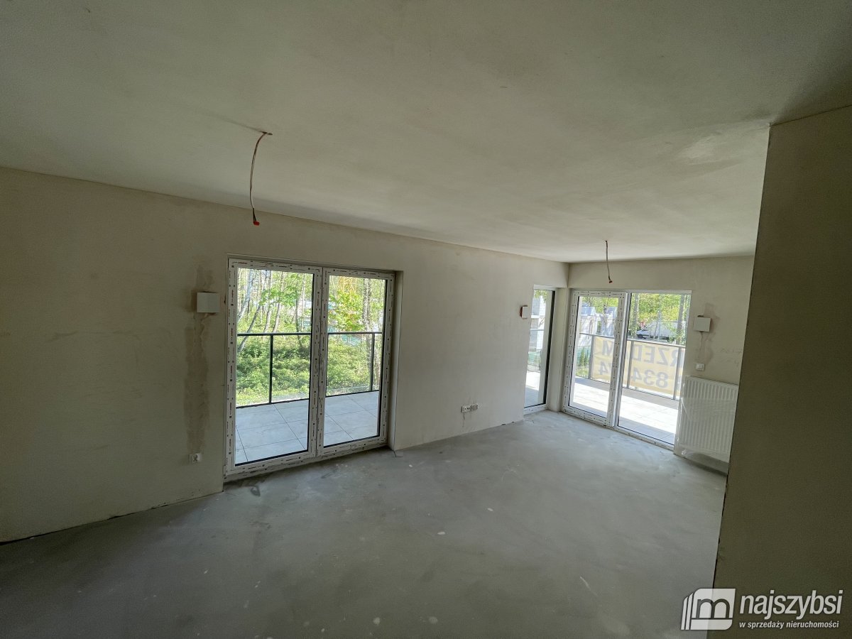  Międzywodzie  - APARTAMENT pełen możliwości  (6)