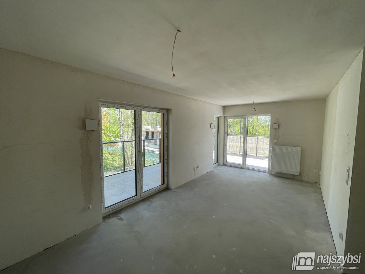  Międzywodzie  - APARTAMENT pełen możliwości  (8)