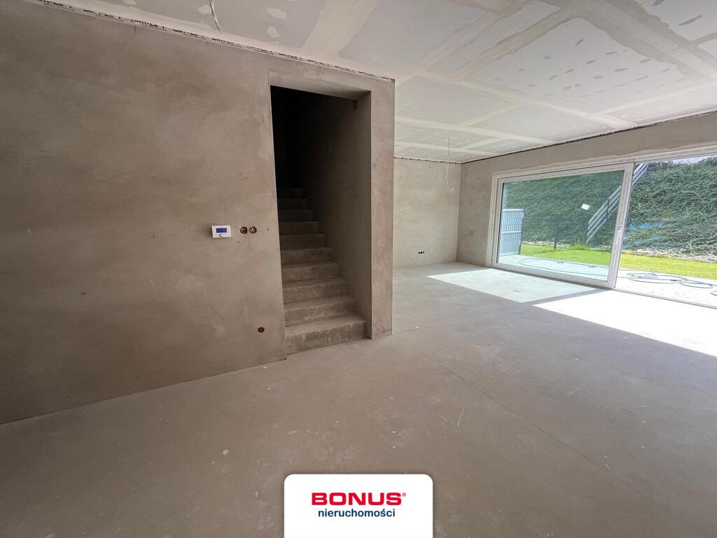 Bliźniak Z garażem Prawy Deweloperka 4 sypialnie (8)