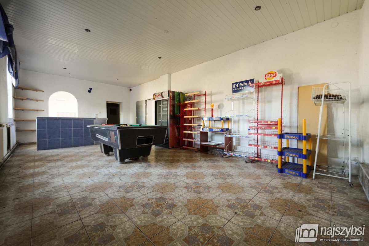 Mechowo - duży budynek mieszkalno-usługowy na sprz (15)