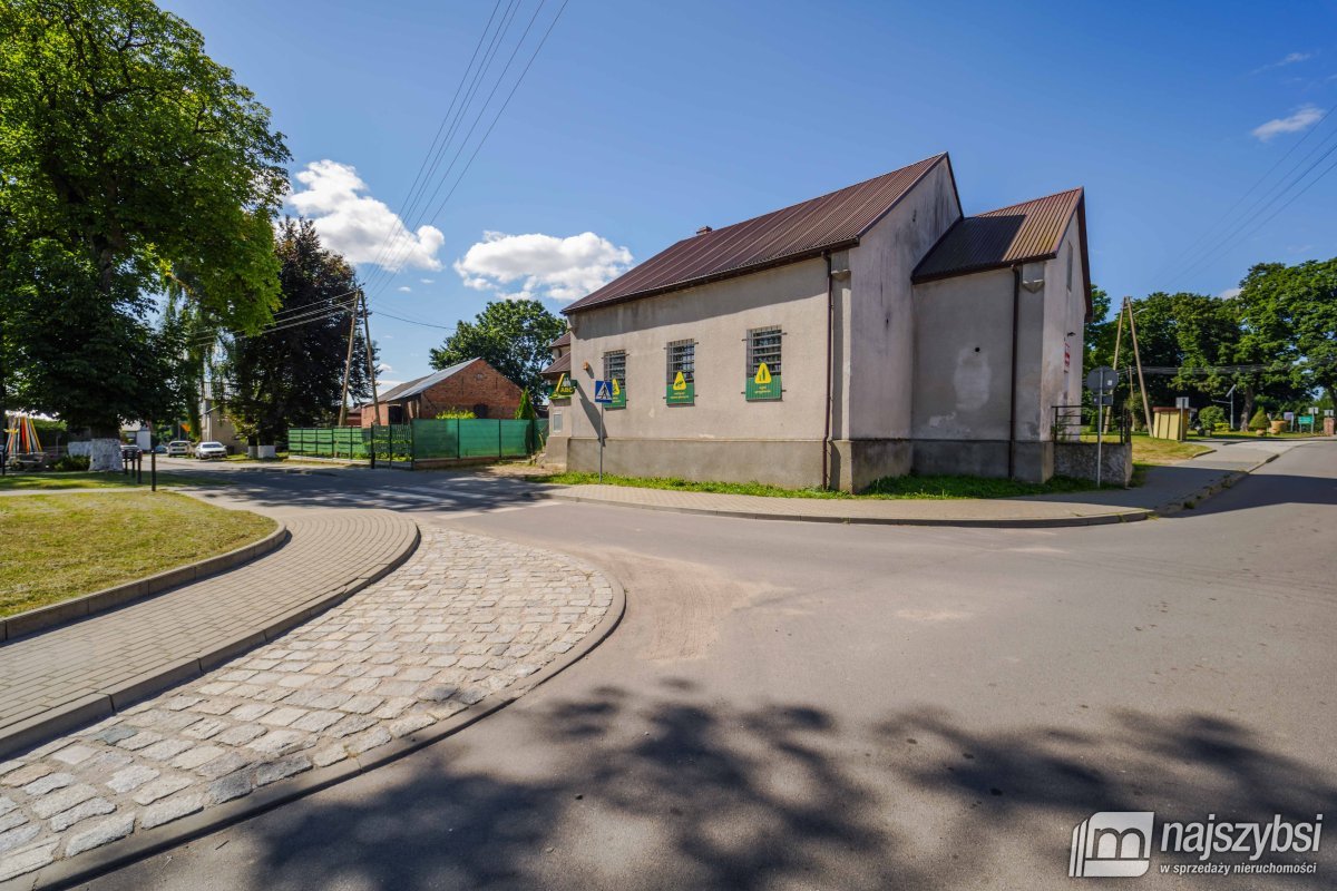 Mechowo - duży budynek mieszkalno-usługowy na sprz (2)