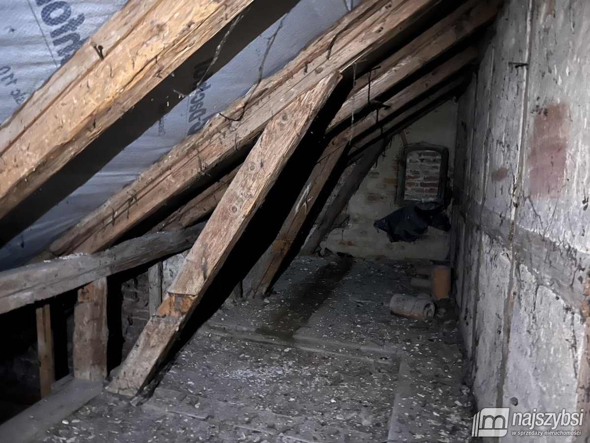 Mechowo - duży budynek mieszkalno-usługowy na sprz (27)