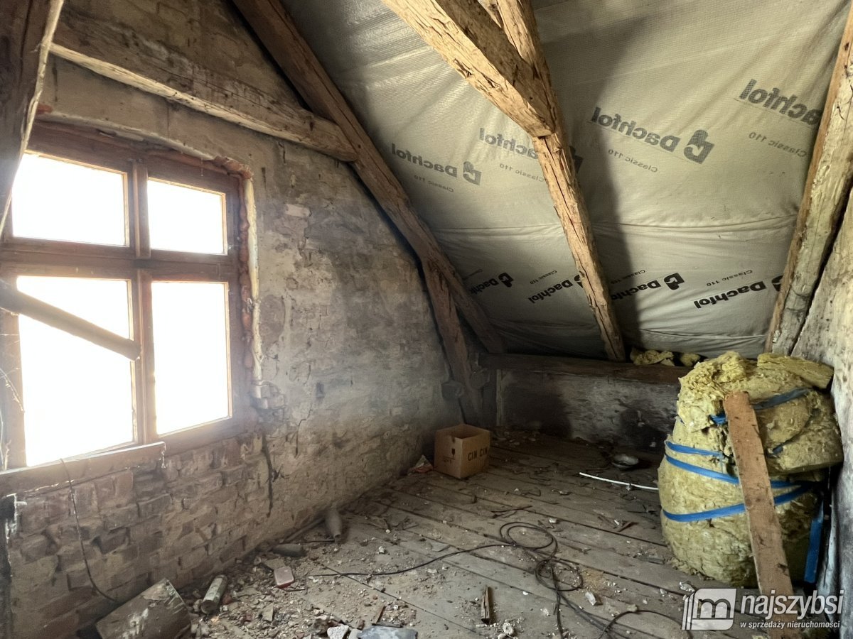 Mechowo - duży budynek mieszkalno-usługowy na sprz (31)