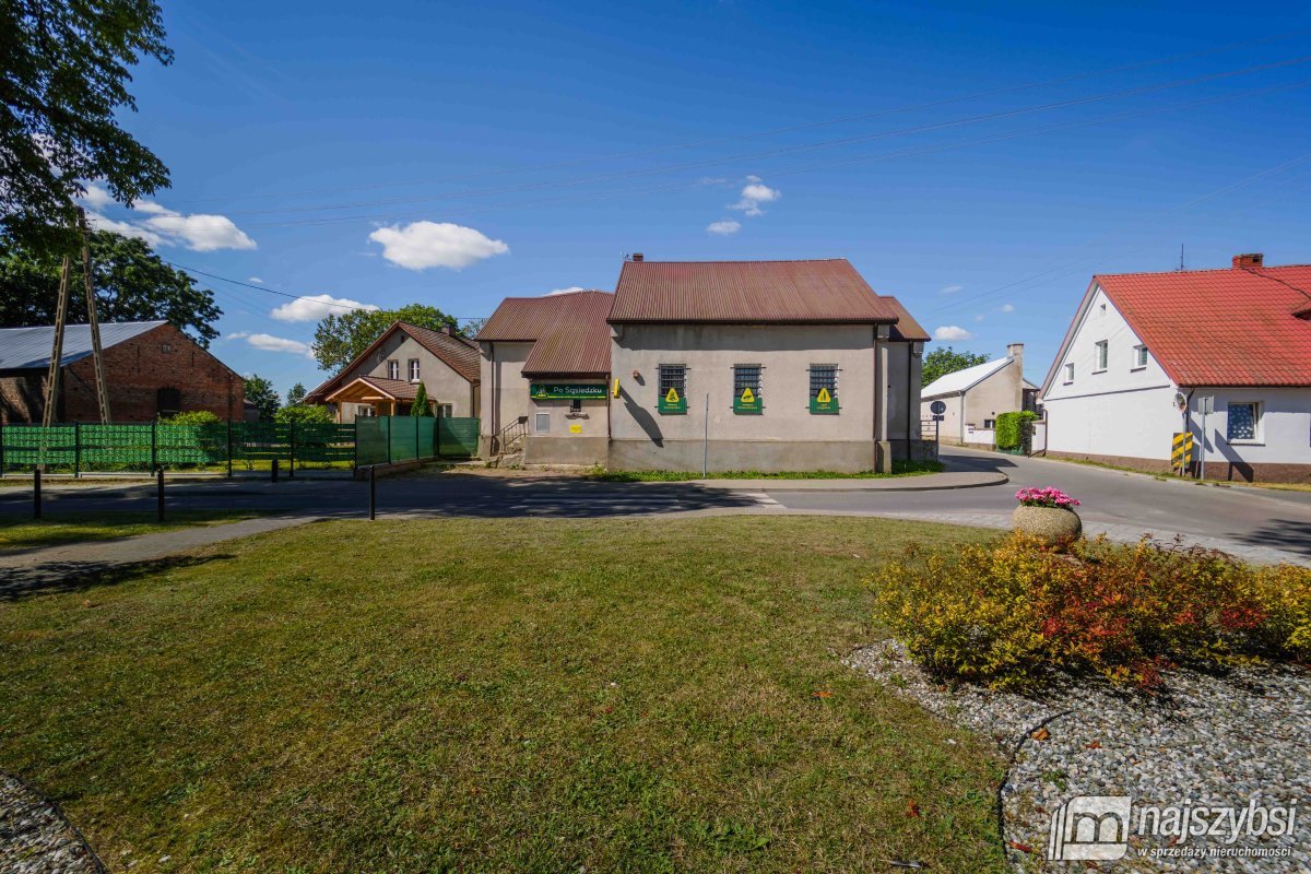 Mechowo - duży budynek mieszkalno-usługowy na sprz (7)