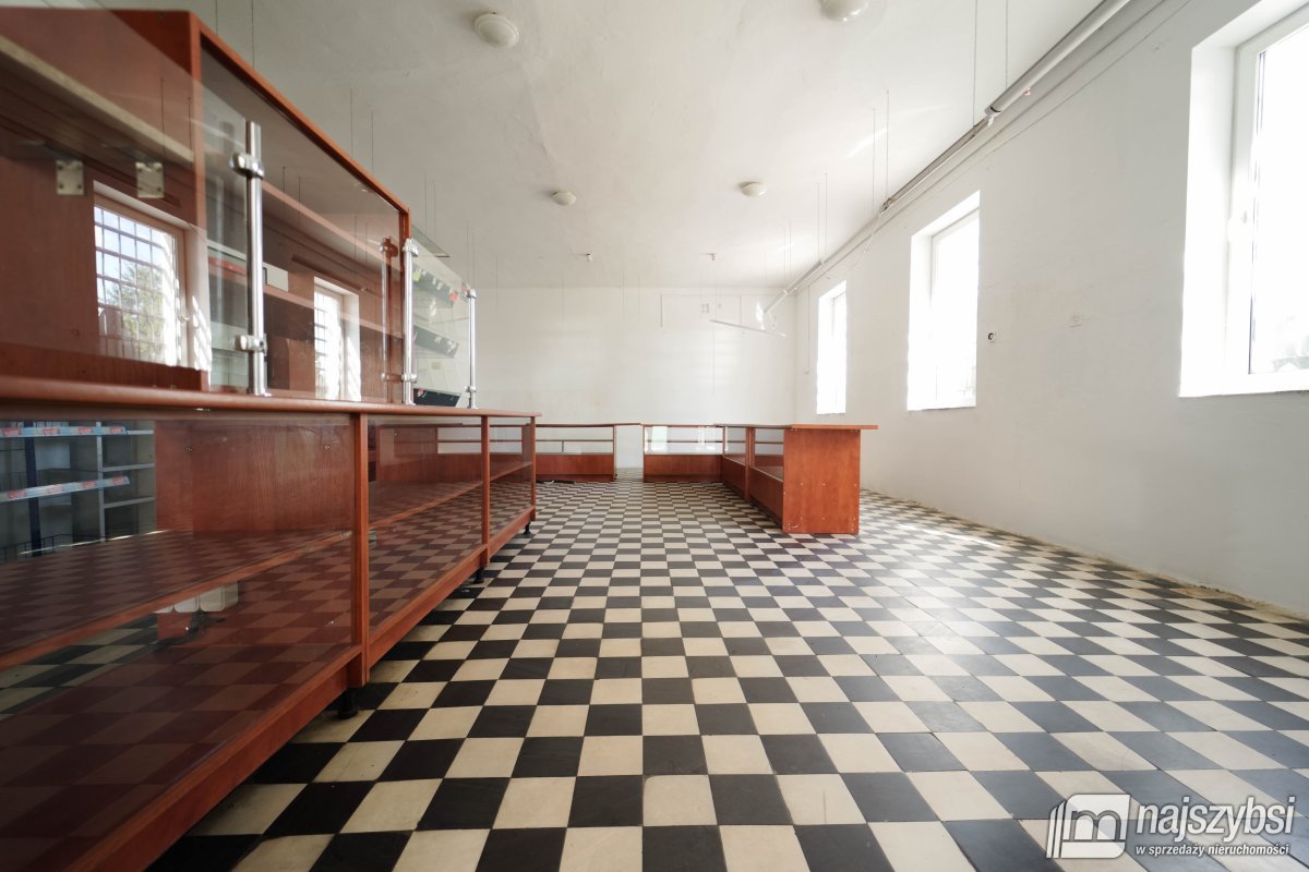 Mechowo - duży budynek mieszkalno-usługowy na sprz (8)