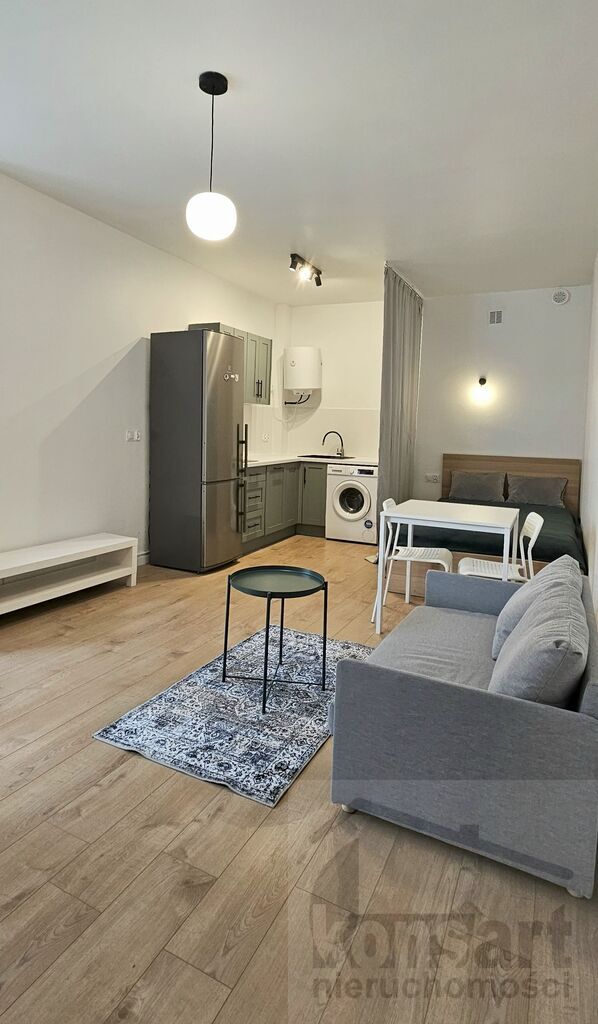 Kawalerka po remoncie ul. Mazurska (2)