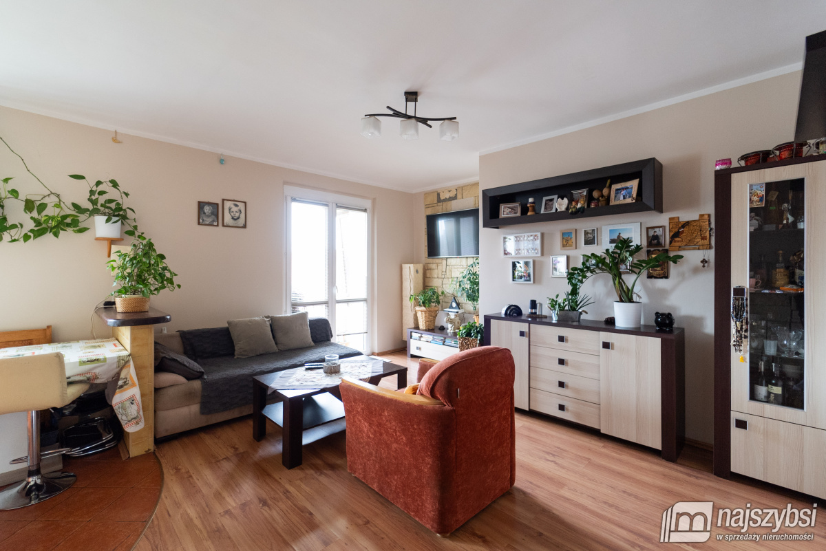 Choszczno - przestronne i słoneczne mieszkanie (2)