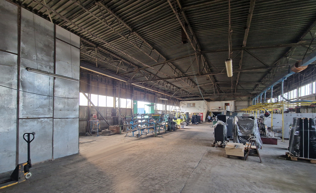 Hala magazyn.-prod. z zapleczem i wolnym terenem (9)