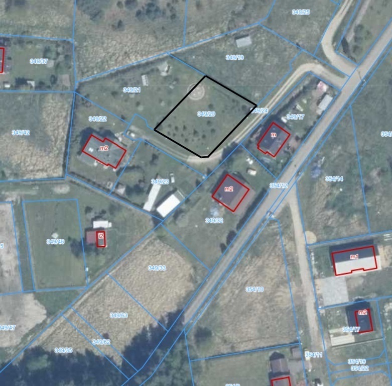 Pięknie położona działka w Brzózkach (3)