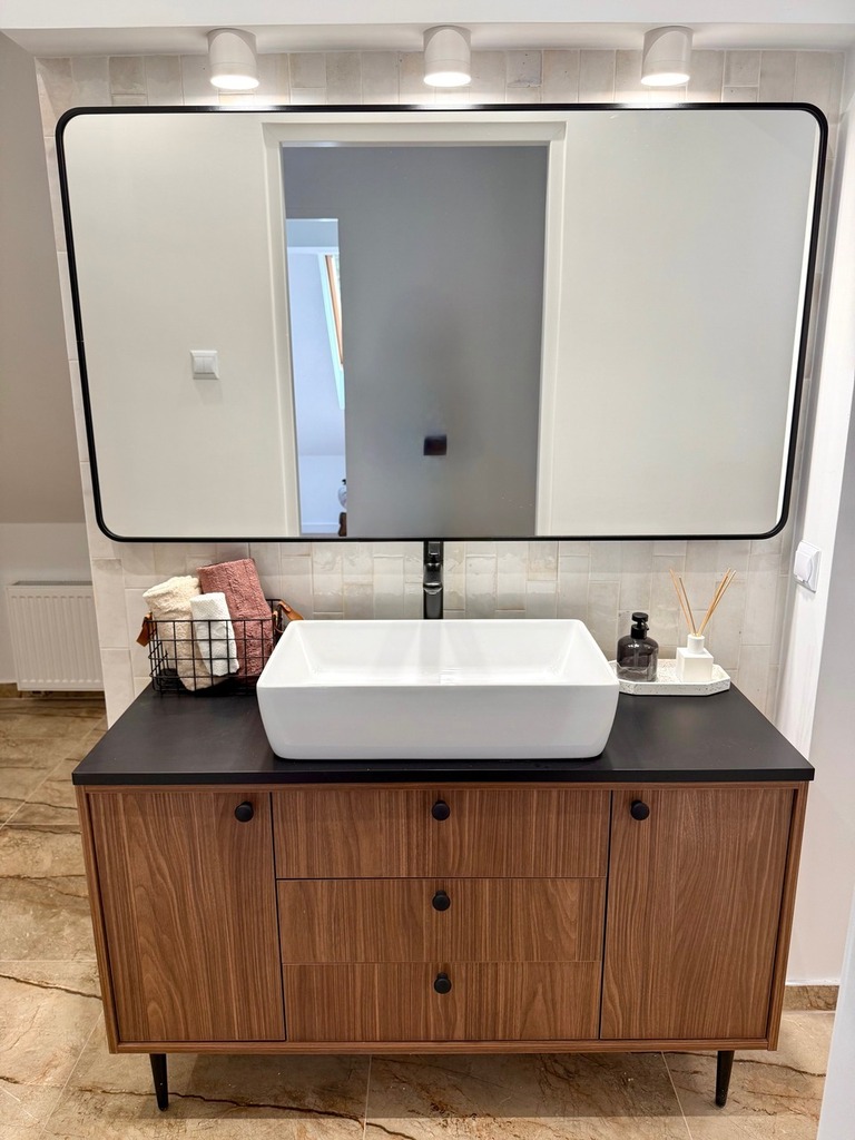 Duże  mieszkanie* 5 pokoi* PODJUCHY (9)