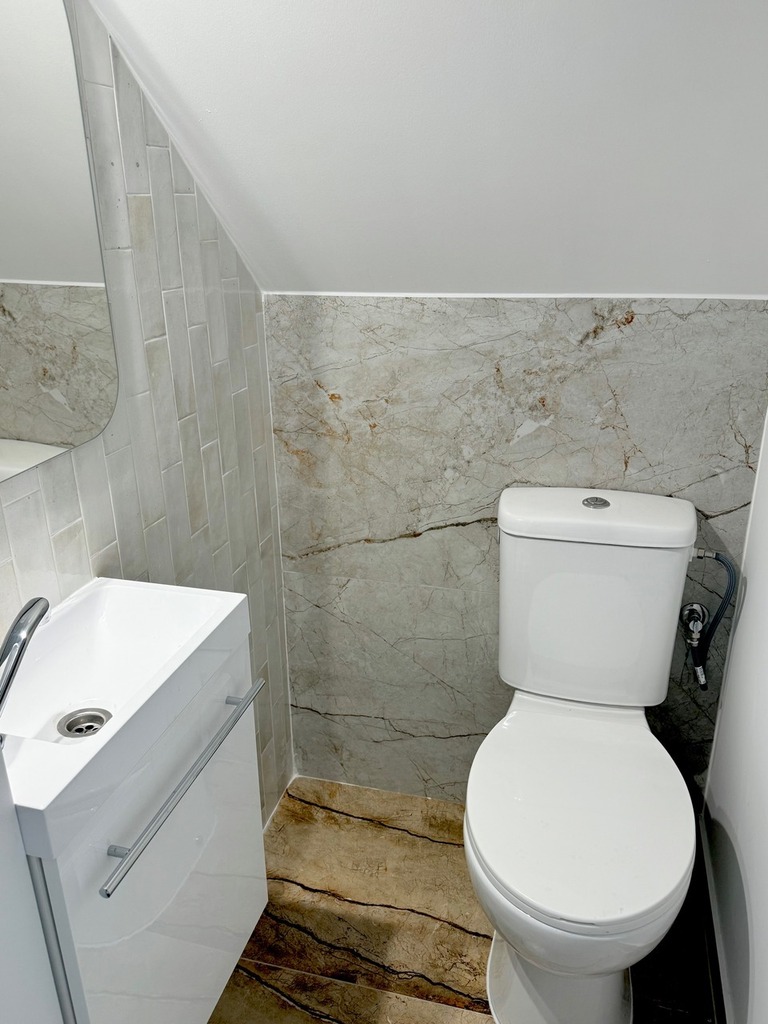 Duże  mieszkanie* 5 pokoi* PODJUCHY (10)