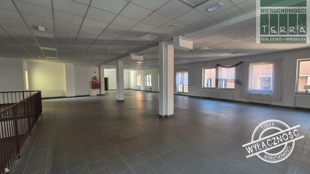 Zespół kamienic na starówce. (17)