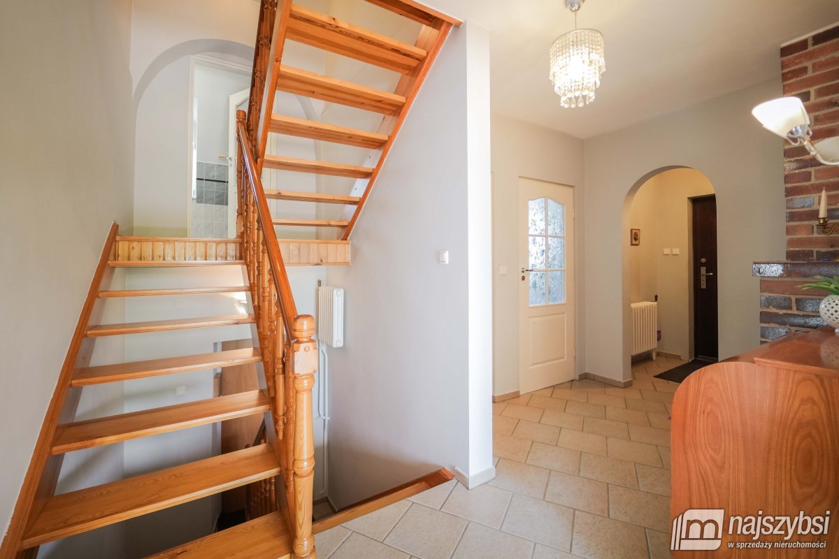 Trzcinna - duży dom w pięknej okolicy (18)