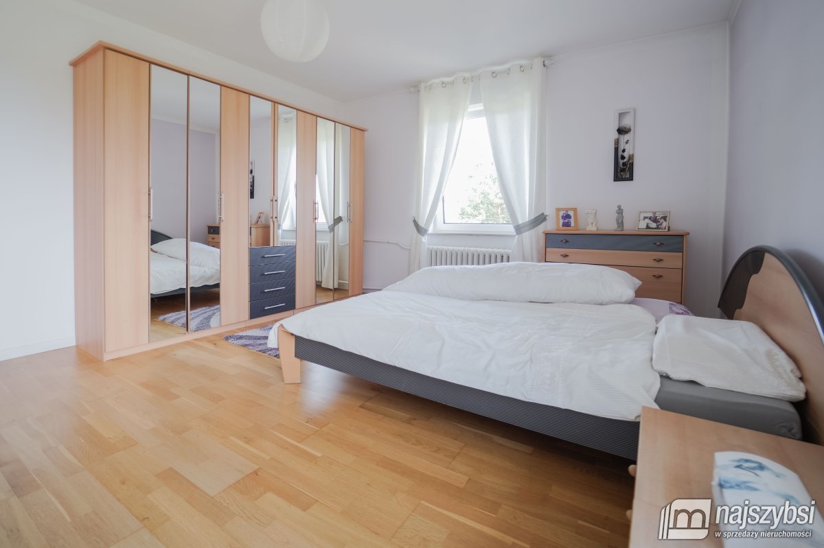 Trzcinna - duży dom w pięknej okolicy (29)