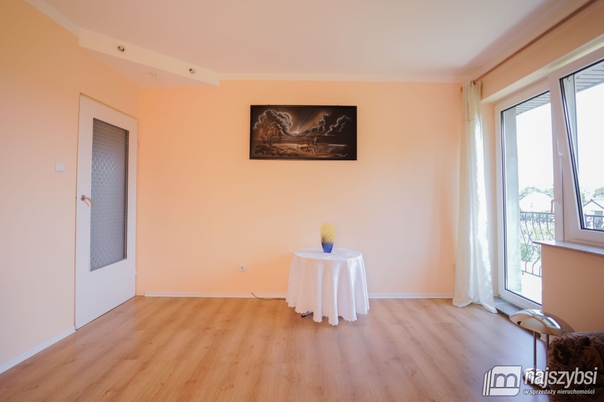 Trzcinna - duży dom w pięknej okolicy (32)