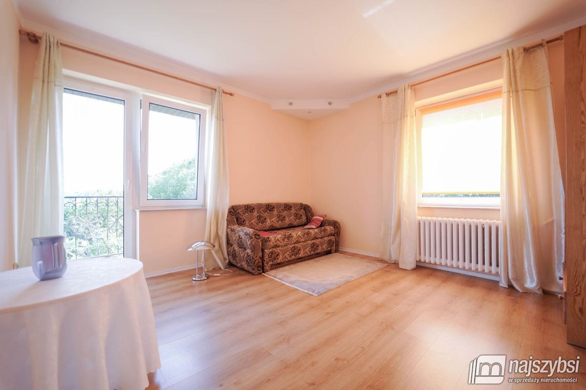 Trzcinna - duży dom w pięknej okolicy (33)