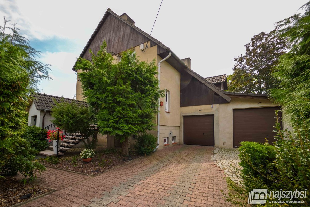 Trzcinna - duży dom w pięknej okolicy (9)