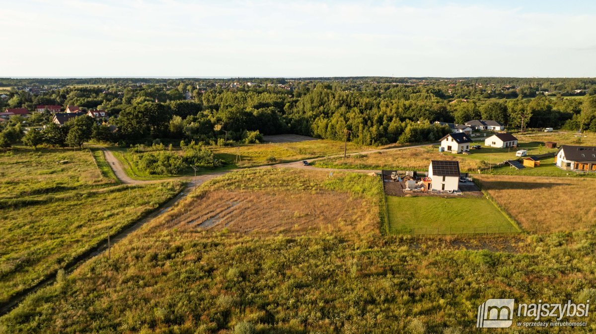 STARY BOREK- DZIAŁKA Budowlana pod Kołobrzegiem 15 (4)