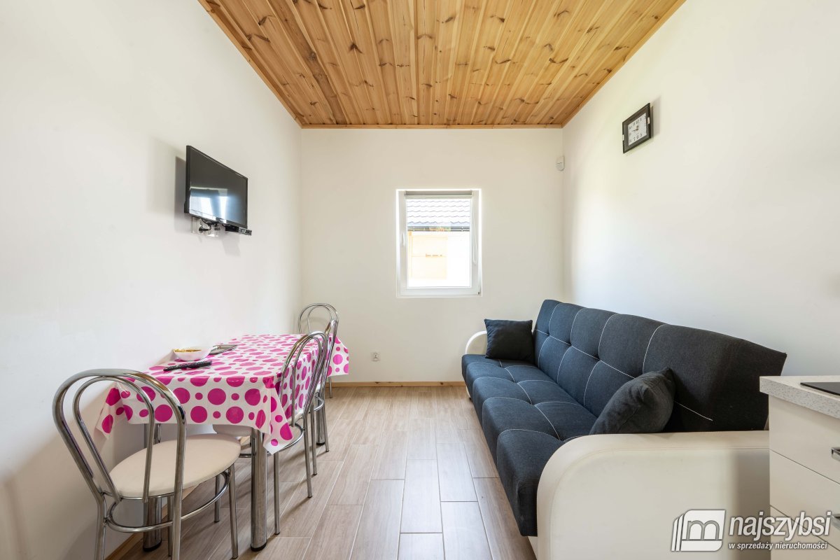 Jezierzany- ośrodek 5 domków nad morzem i jeziorem (14)