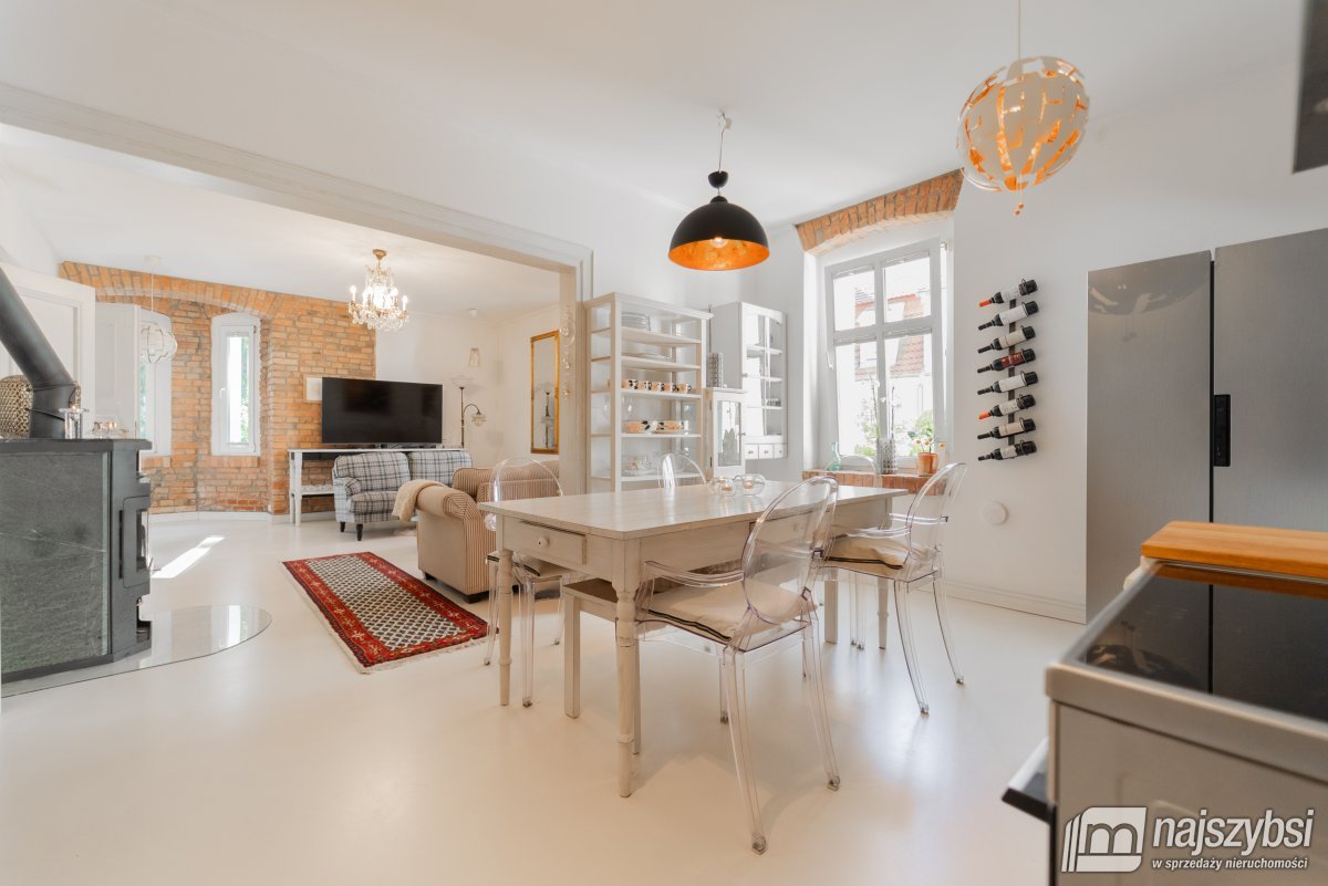 Płoty -komfortowe mieszkanie 87,92m2 z garażem  (1)