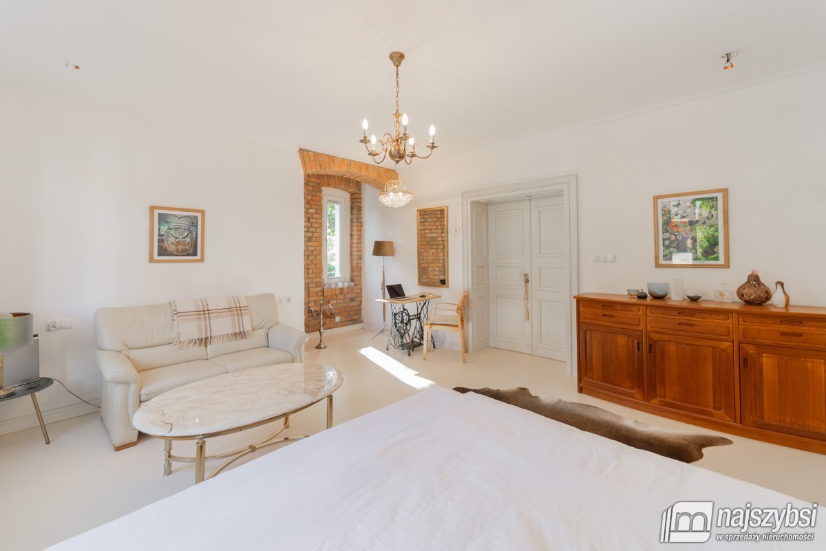 Płoty -komfortowe mieszkanie 87,92m2 z garażem  (13)