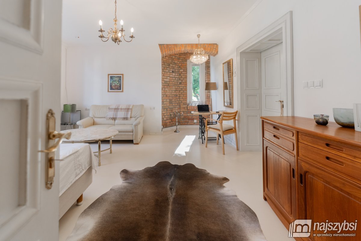 Płoty -komfortowe mieszkanie 87,92m2 z garażem  (15)