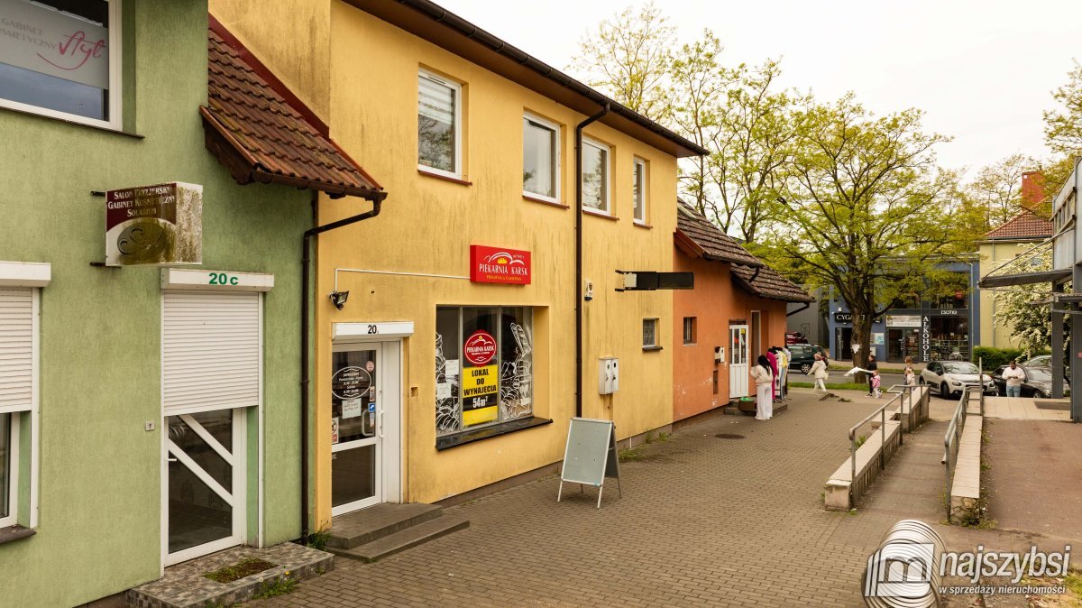 NOWOGARD-LOKAL/MIESZKANIE  54 M2 W CENTRUM  (2)