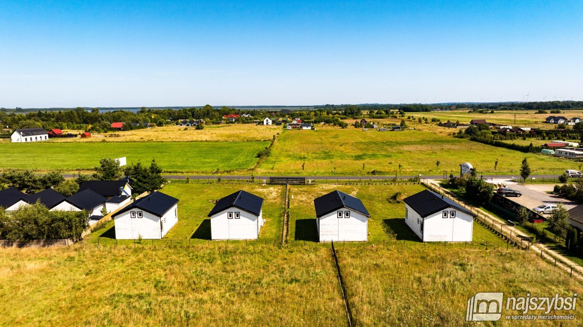 Jezierzany- kompleks domków nad morzem (6)