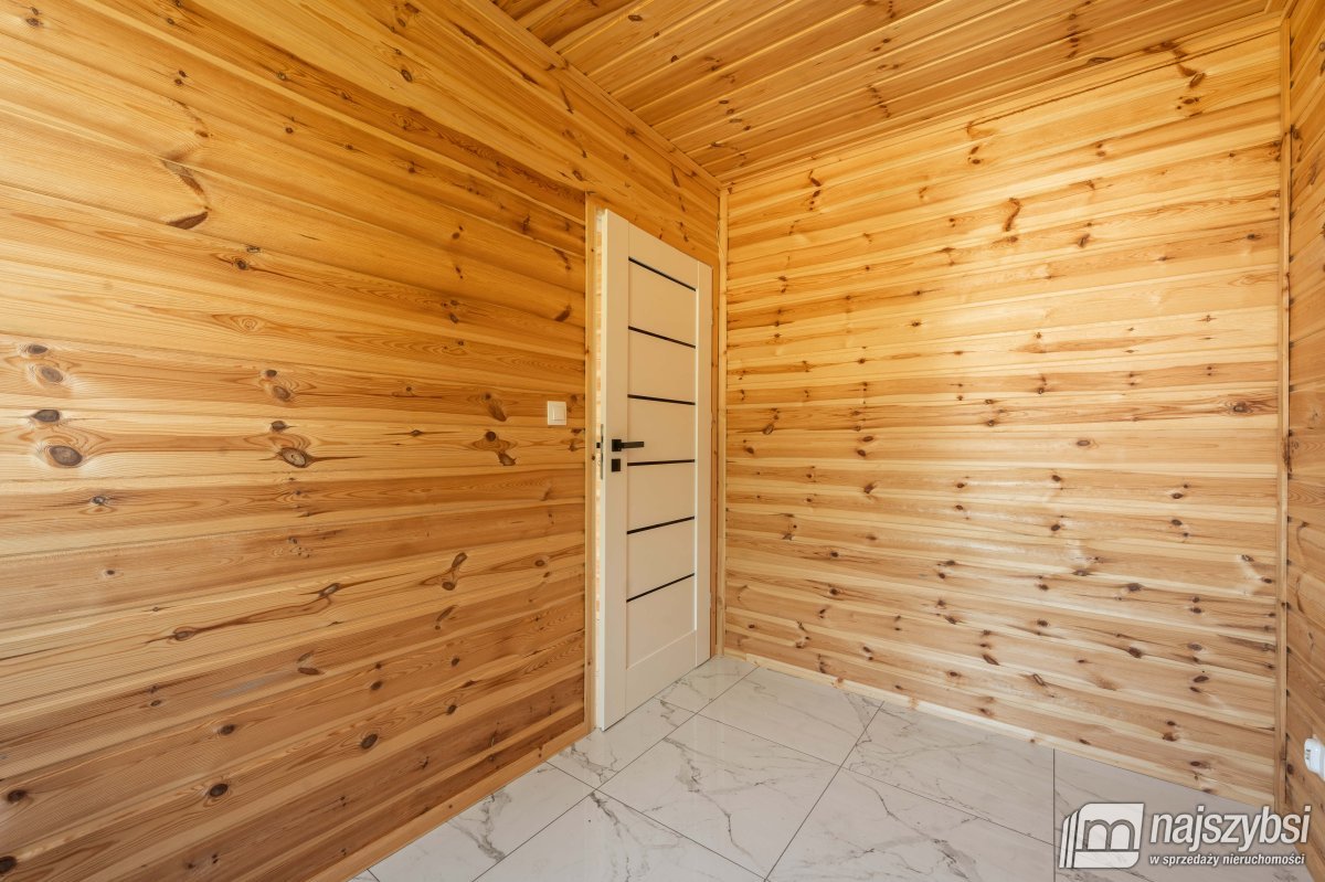 Jezierzany- kompleks domków nad morzem (9)