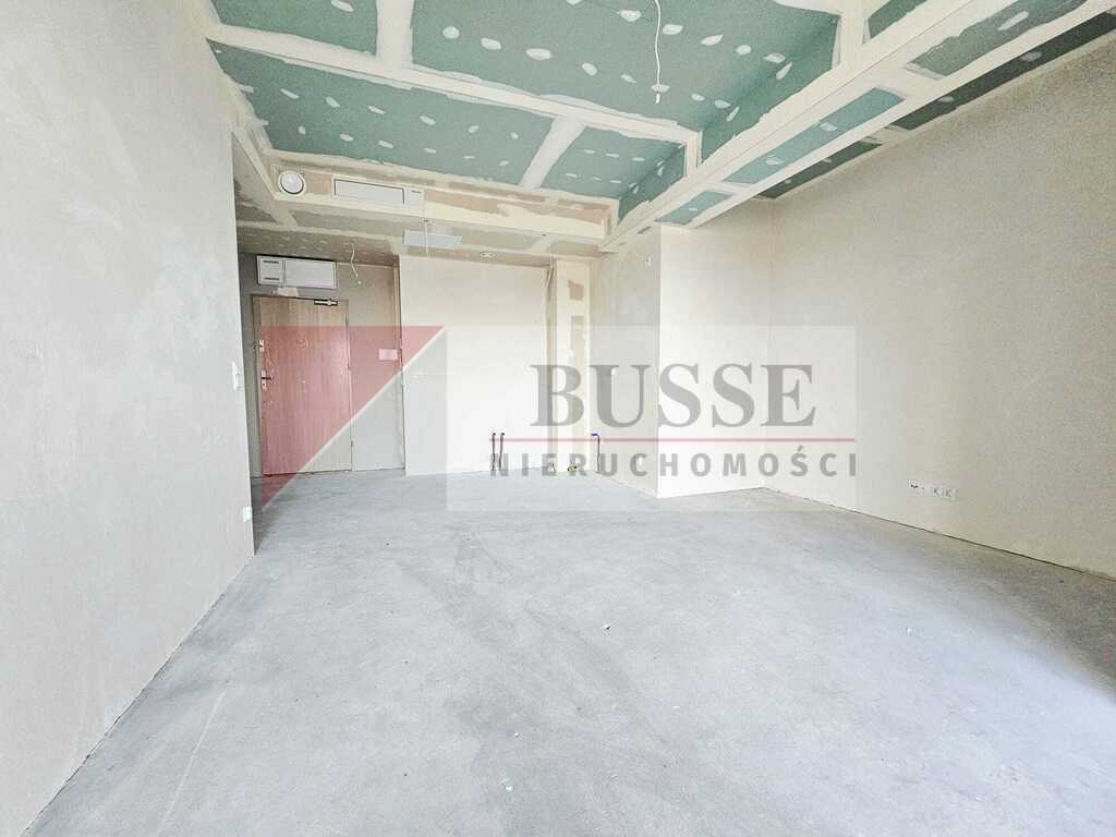 2 pok. apartament w Sky Garden! Stan deweloperski! (7)