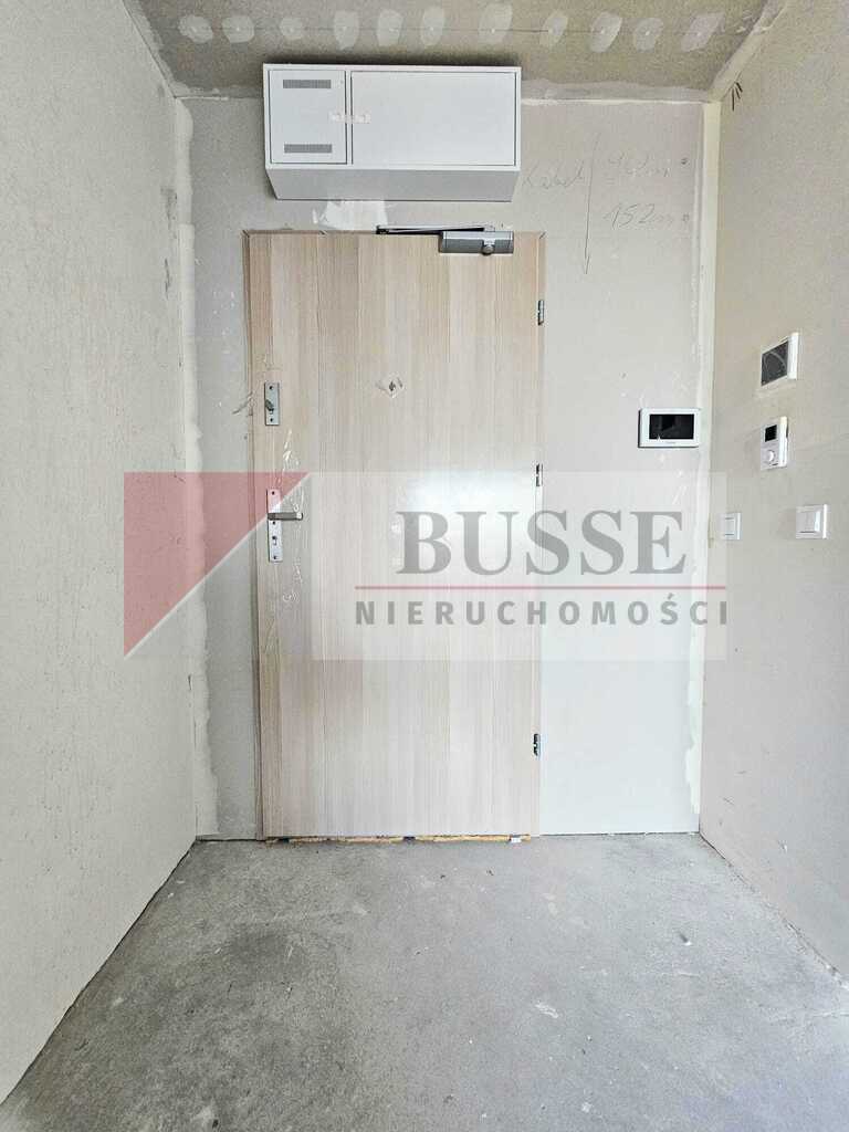 2 pok. apartament w Sky Garden! Stan deweloperski! (9)