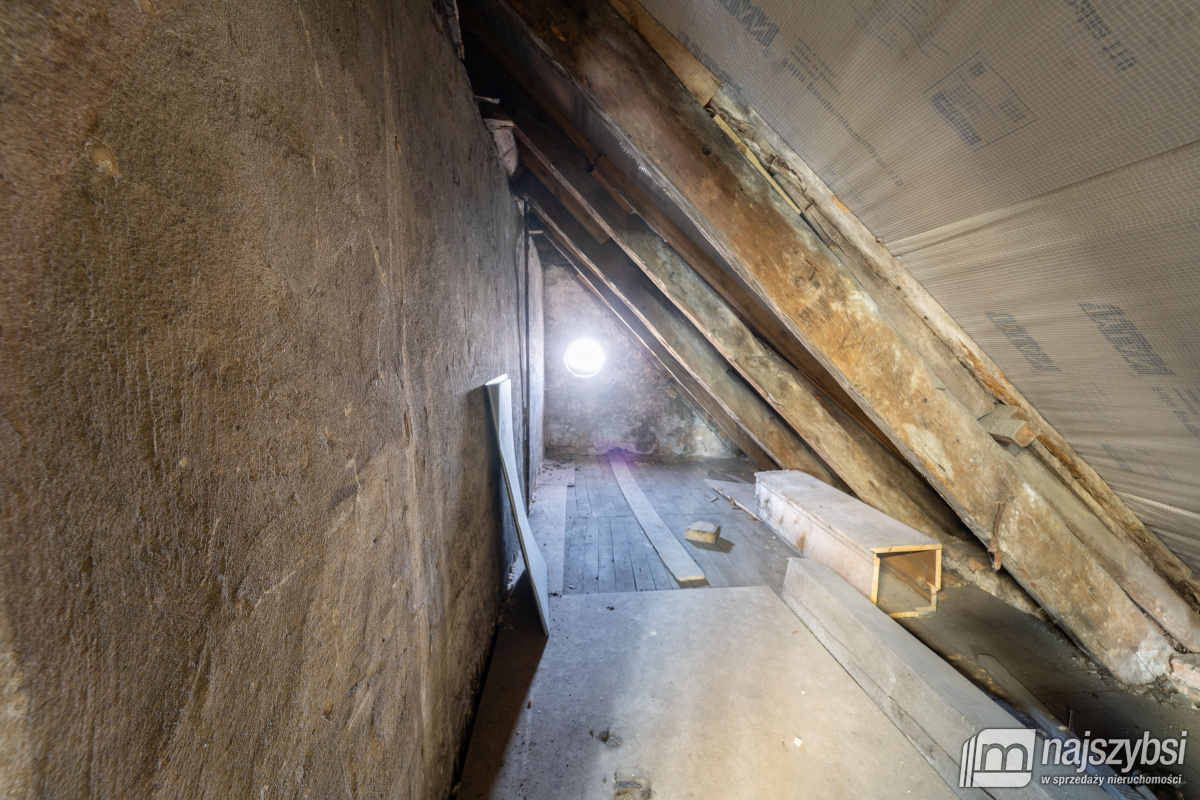 Kamienica w samym centrum Trzebiatowa  (17)