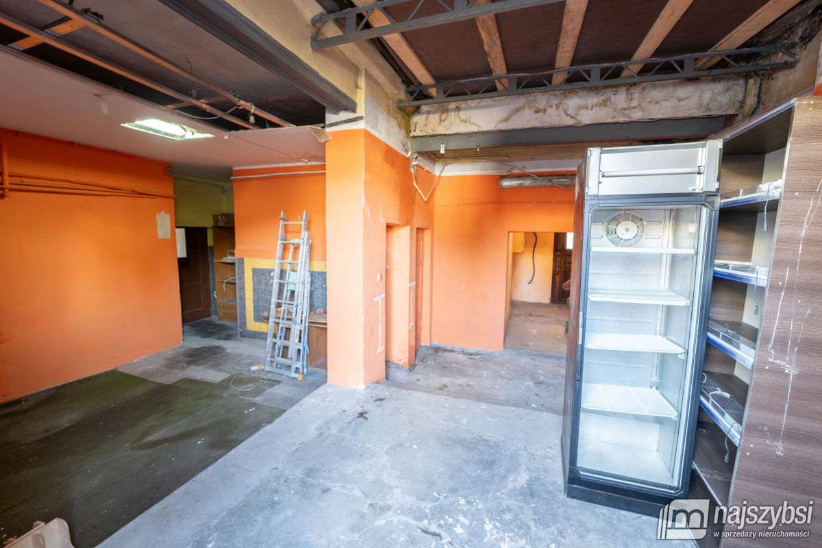 Kamienica w samym centrum Trzebiatowa  (21)